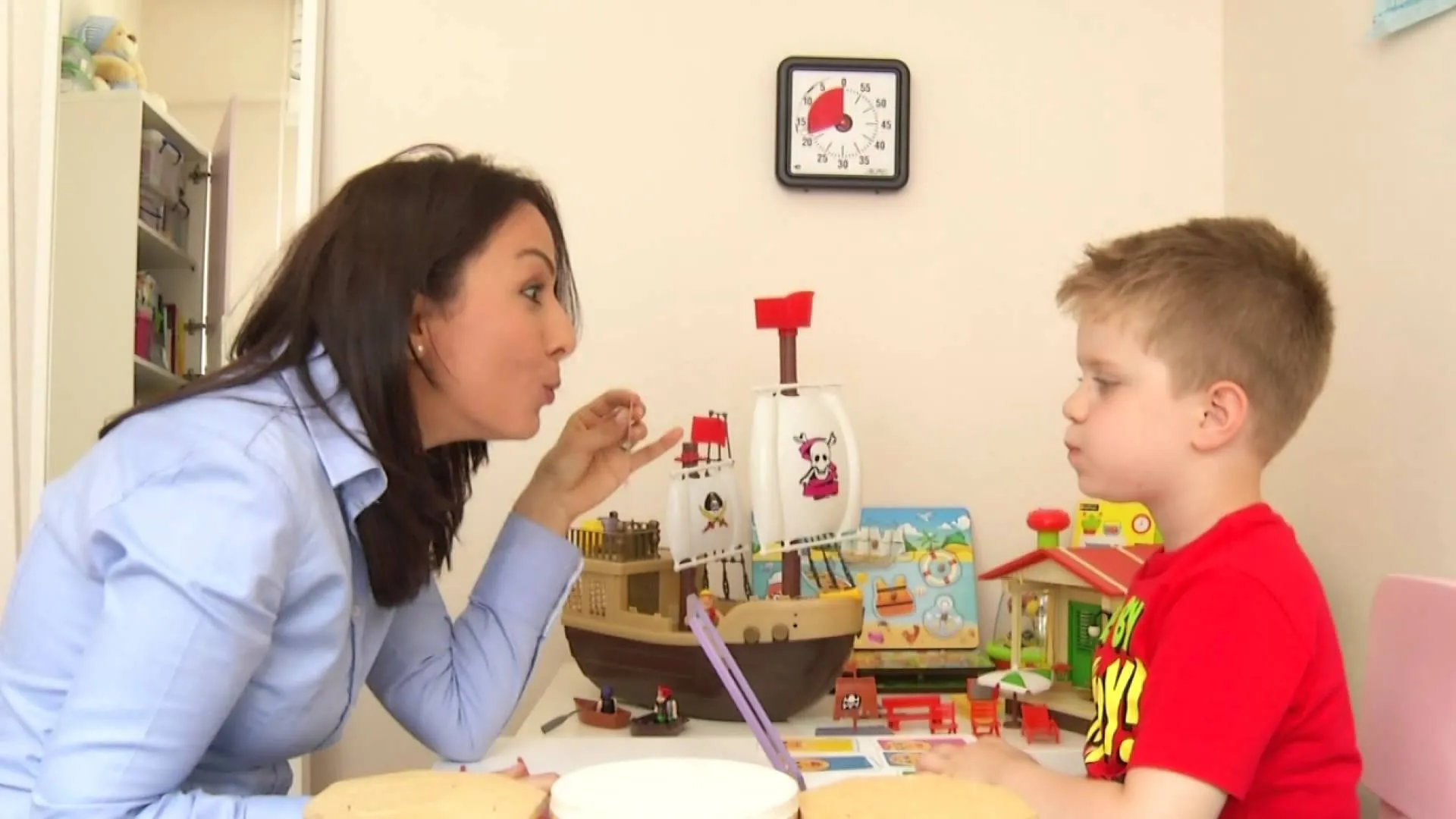 FOTO: Dil ve Konuşma Terapisi